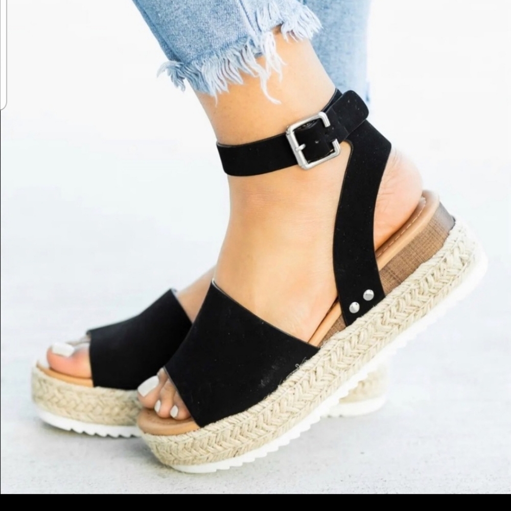 NWOT Black Espadrille Wedge Platform Sandals Sz.8